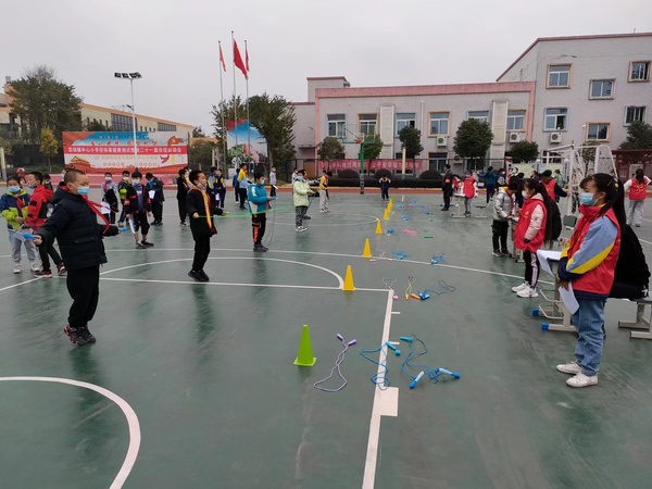 落实体质测试 关注学生健康 ——翠屏区2022年学生体质健康集中测试工作圆满结束